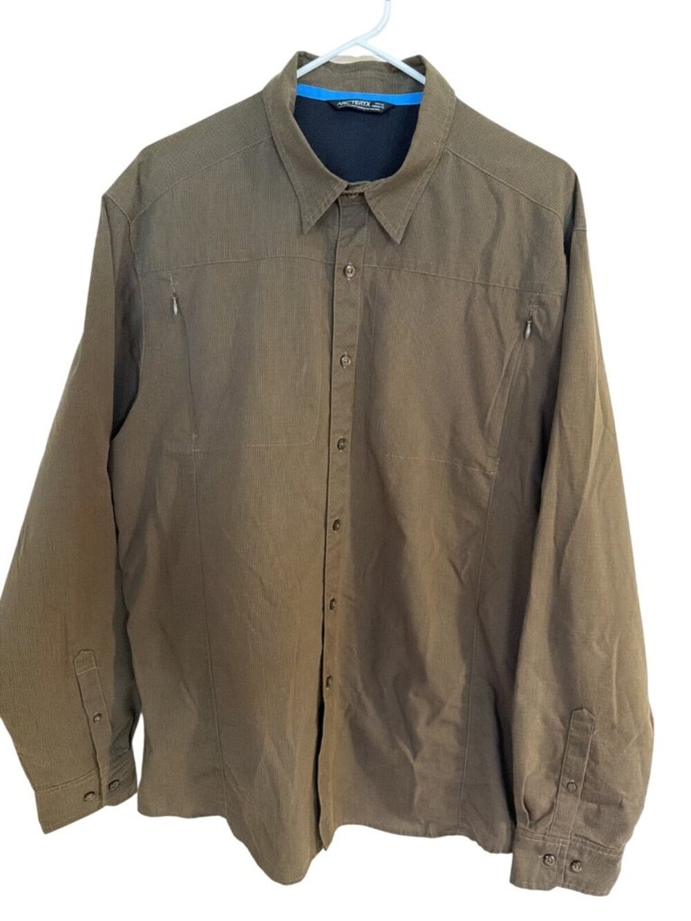 Arcteryx Sz XL Men's Button Up Shirt Zippered Pockets Long Sleeve Brown Gold